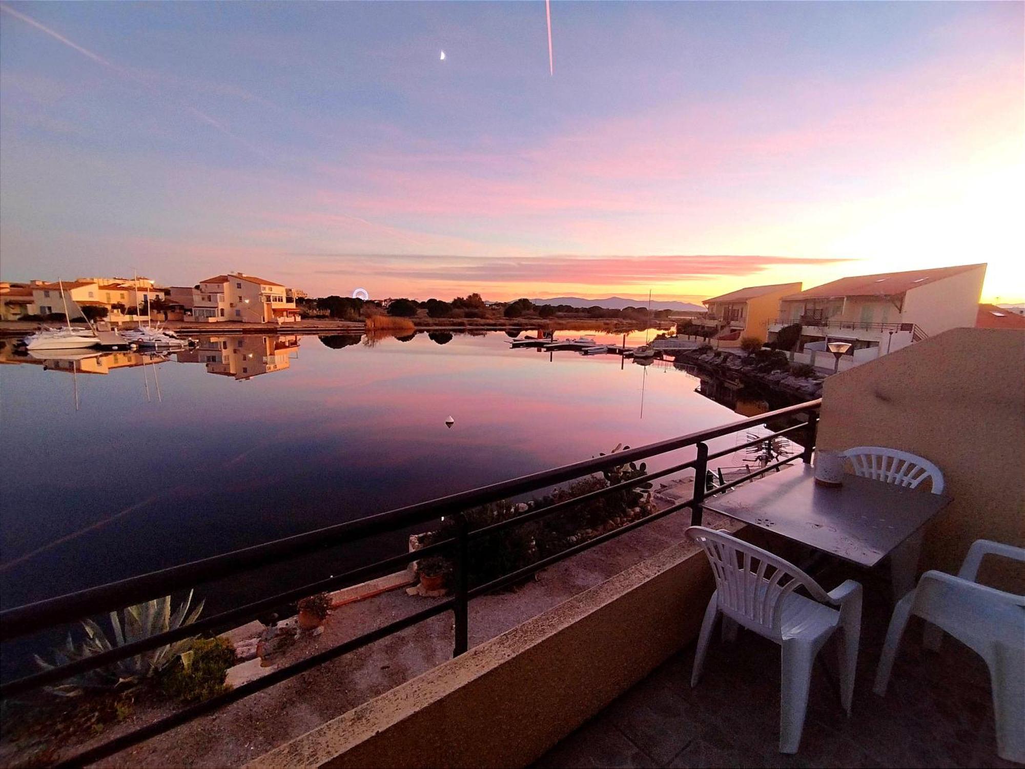 Appartement Coup De Coeur Les Pieds Dans L'Eau Le Barcarès Esterno foto